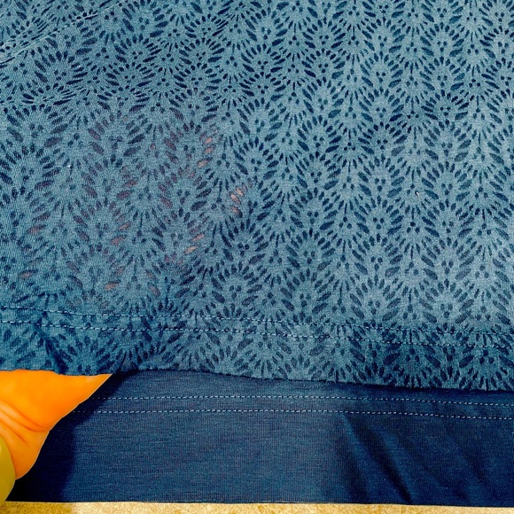 Eddie Bauer Burn Out tank with built in second tank for modesty! - Picture 6 of 7